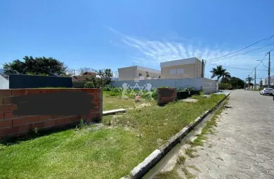 Terreno à venda na Rua Treze, Pontal de Santa Marina, Caraguatatuba