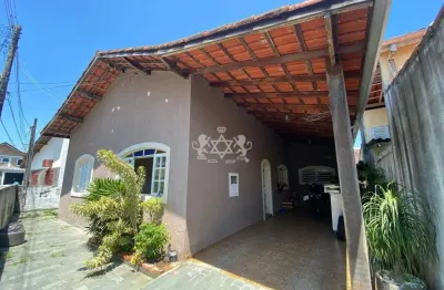Casa com 3 quartos à venda no Centro, Caraguatatuba 