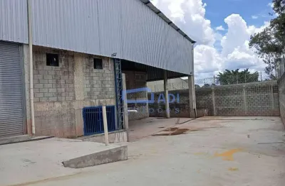 Galpão 2.500 m² – 4 docas – castello branco - tamboré