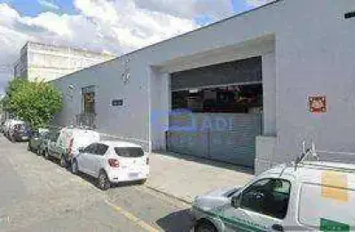 Galpão 1.948 m² com pé direito alto na luz – são paulo