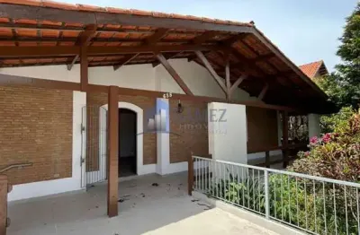 Casa com 4 quartos para alugar no Jardim dos Pinheiros, Atibaia 