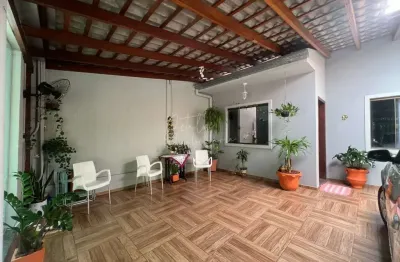 Casa com 2 quartos à venda na Rua Calos Pierozan, Neva, Cascavel