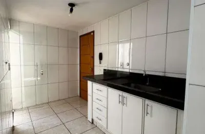 Casa com 2 quartos à venda no Centro, Araras 