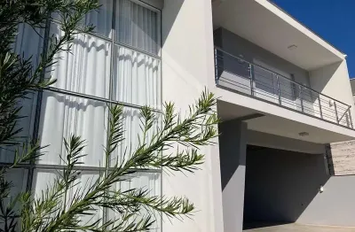 Casa com 4 quartos à venda na Vila Verde, Caxias do Sul 