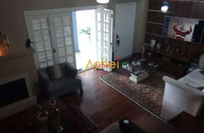 Casa com piscina em ipanema, porto alegre - 324m² de área construída