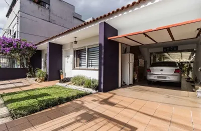 Casa para venda  no bairro são sebastião em porto alegre