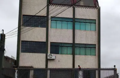 Prédio comercial (500m²) 6 banheiros, 8 vagas. próximo da estação alto do ipiranga