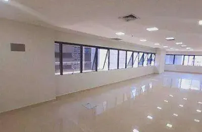 Conjunto comercial (319,10m²), 4 banheiros, 5 vagas.  próximo da estação berrini da cptm