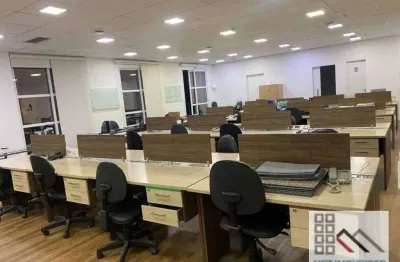 Conjunto comercial (235m²), 2 banheiros, 6 vagas, terraço. a 200 metros do shopping morumbi