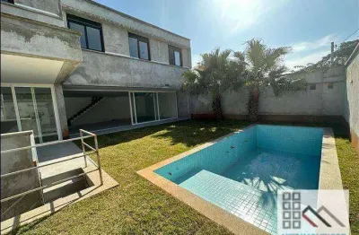 Casa de alto padrão em condomínio 4 dormitórios (450m²), 4 suítes, varanda, quintal, 4 vagas. no melhor do brooklin