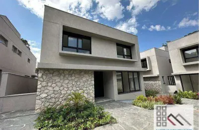 Casa em condomínio 4 dormitórios (828,66m²), 4 suítes, 6 vagas. jardim com fundo para a hípica