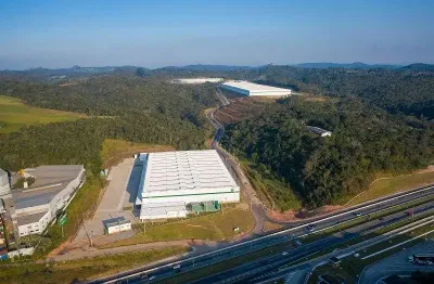 Galpão logístico (20.462,89m²), 12 banheiros, 37 vagas. glp régis, moderno e altíssimo padrão