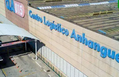 Galpão – centro logístico (4.050m²), 8 banheiros, 8 vagas. ao lado da rodovia anhanguera e próximo ao rodoanel