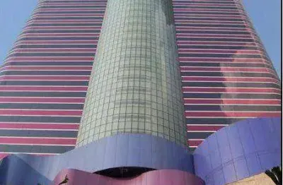 Conjunto comercial (766,06m²), 8 banheiros, 20 vagas. próximo ao largo da batata em pinheiros