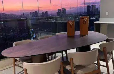Apartamento 4 dormitórios (344m²), 4 suítes, decorado e mobiliado, varanda, 4 vagas. no centro de alphaville