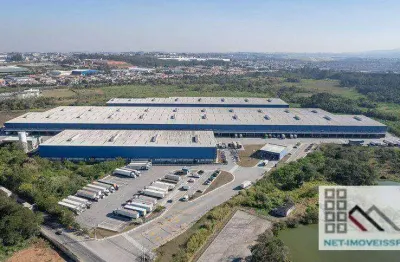 Galpão comercial (6.131m²), 8 banheiros, 12 vagas. localização estratégica e segurança para estocagem e armazenagem