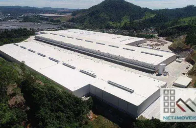 Galpão logístico (10.6672m²), 8 banheiros, 14 vagas. a melhor localização no principal hub logístico do brasil