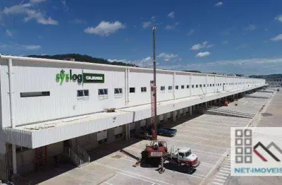Galpão logístico (5.330m²), 4 banheiros, 7 vagas. a melhor localização no principal hub logístico do brasil