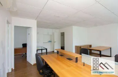 Conjunto comercial (71m²), 2 banheiros, mobiliado, 1 vaga. no coração do itaim bibi