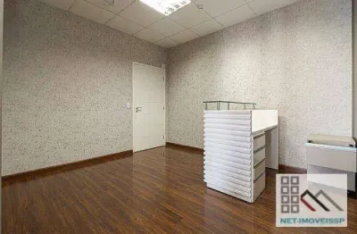 Conjunto comercial (71,24m²), 2 banheiros, 2 vagas, terraço. a 200 metros do shopping morumbi