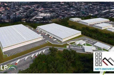 Galpão logístico (4.653,87m²), 6 banheiros, 64 vagas. glp taboão, locação estratégica com ligação para as principais rodovias