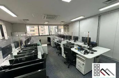 Aluga conjunto comercial (150m²), 4 banheiros, mobiliado, 3 vagas. a 200 metros da estação moema