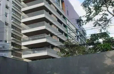 Cobertura duplex 2 dorms (600m²), 2 suítes, terraço, 6 vagas. totalmente reformado e modernizado