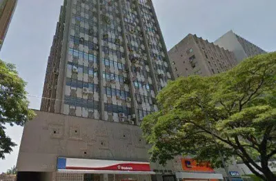 Laje comercial (448m²), 6 banheiros, 3 vagas. a 500 metros da estação faria lima