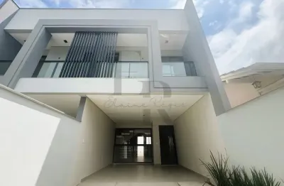 Sobrado geminado no bom retiro | 107m² | 3 dormitórios sendo 1 suíte | tecnologia | alto padrão!