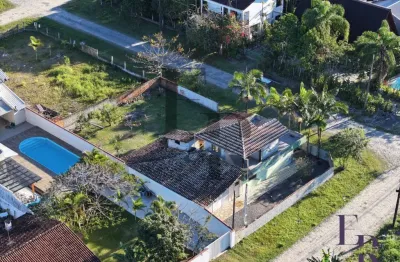 Casa à venda em itapoá-sc: 3 quartos, 1 suíte, terreno amplo de 570m² - próximo à praia!
