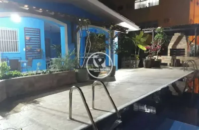 Casa para vender em piedade: com 370m ² e com 5 quartos, piscina, churrasqueira e energia solar