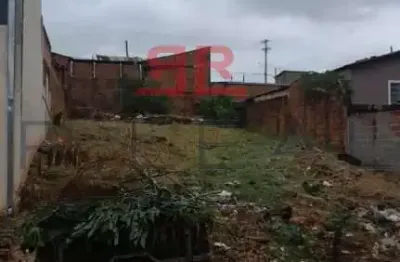 Terreno à venda no Parque Jaraguá, Bauru 