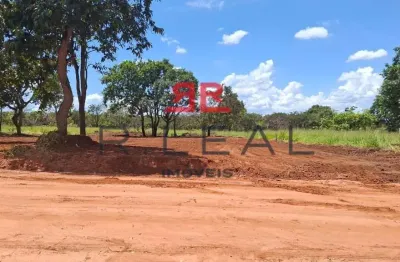 Terreno à venda no Jardim Mary, Bauru 