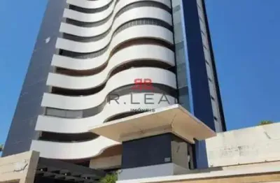 Apartamento com 4 quartos para alugar na Vila Samaritana, Bauru 