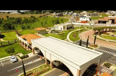 Condomínio villagio toscana  terrono 361m2 sobrando com 273m2  - 3 suítes plenas, uma com hidromassagem e clouset  - sala ampla