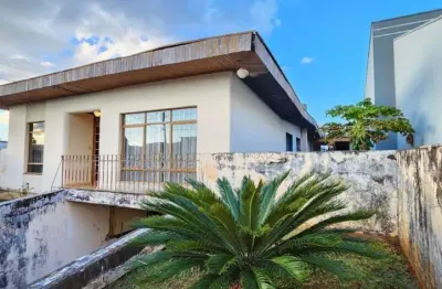 Casa para venda em guarapuava, trianon, 2 dormitórios, 1 suíte, 3 banheiros, 1 vaga