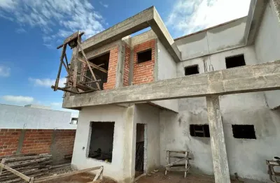 Sobrado para venda em guarapuava, boqueirão, 3 dormitórios, 1 suíte, 2 vagas