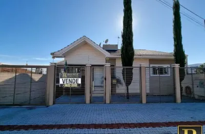 Casa à venda na Rua Vicente Machado, 2710, Dos Estados, Guarapuava