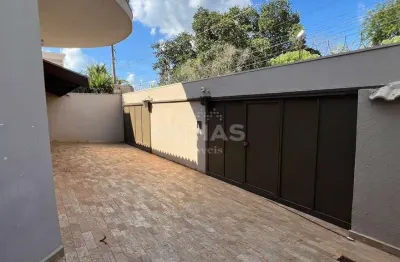 Casa com 4 quartos à venda no City Barretos, Barretos 
