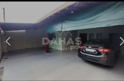 Casa com 3 quartos para alugar no América, Barretos 
