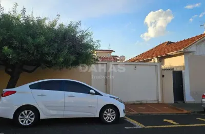 Casa com 4 quartos à venda no Centro, Barretos 
