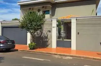 Casa com 4 quartos à venda no Baroni, Barretos 