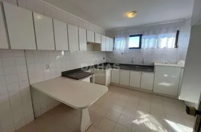 Apartamento com 4 quartos para alugar no Centro, Barretos 