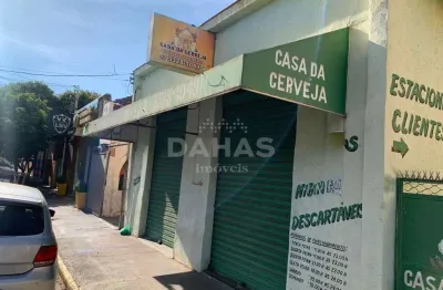 Casa comercial para alugar no Centro, Barretos 