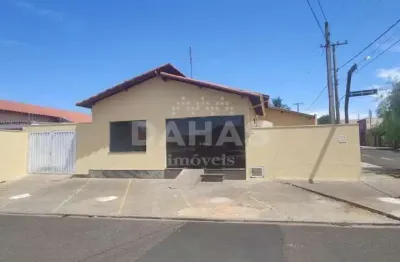 Casa comercial à venda no Baroni, Barretos 