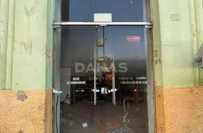 Casa comercial para alugar no Centro, Barretos 