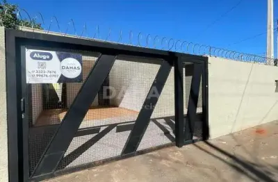 Casa com 3 quartos para alugar no Fortaleza, Barretos 