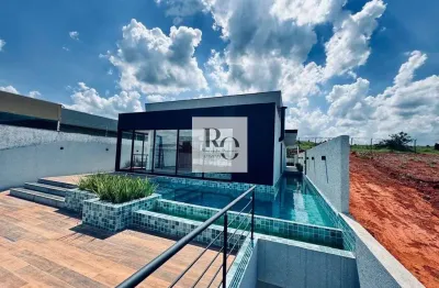 Na compra dessa linda casa de alto padrão ganhe os planejados nas áreas frias