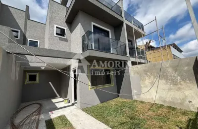 Sobrado com 122,88 m , 3 dormitórios  1 suite , sacada, aceita imóvel.