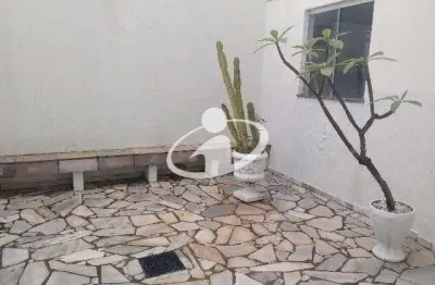 Casa com 4 quartos para alugar em saraiva, uberlândia  por r$ 5.800